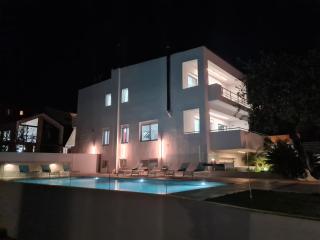Andreas Villa - Kato Daratso - 3