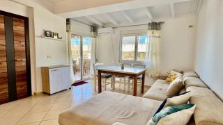 Good Vibes ApartmenT - Sarandë - 6