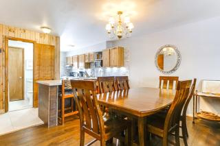 Walk to Main Street Breck Condo with Balcony! - 9