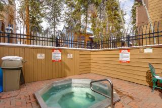 Walk to Main Street Breck Condo with Balcony! - 8
