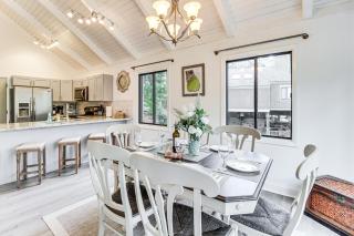 Lake and Golf Course Views Big Canoe Home with Deck! - Jasper - 3