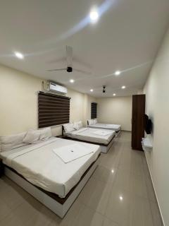 Heres Haut Residency - Ernakulam - 9