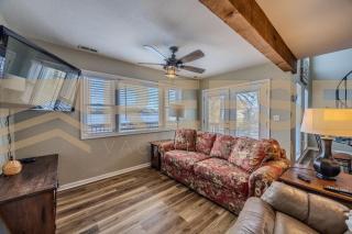 Thornsberry Beach Loft - Lake Ozark - 9