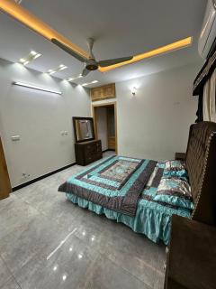 Paramid International Guest House #2 - Islamabad - 7
