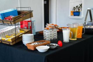 The Clifton Seafront Hotel - 4