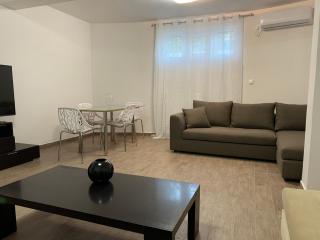 Marianna House - 6
