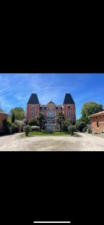 L'Antre vue - jacuzzi au château - Belberaud - 8