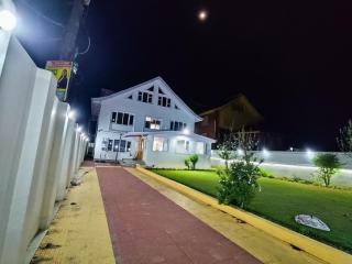 Inframe Cottage - Srinagar - 1