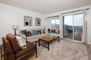 2BR Condo Spectacular VIEWS 7 Min to Gatlinburg! FREE Attraction Tickets - Gatlinburg - 4