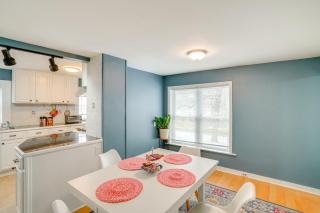 Trail Access Berkshires Gem with Rooftop Deck! - Lee - 4