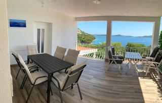 Mimi - prvi red do mora - 9