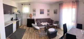 Mimi - prvi red do mora - 5