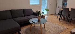 Tirana City Center Apartment - Tirana - 6
