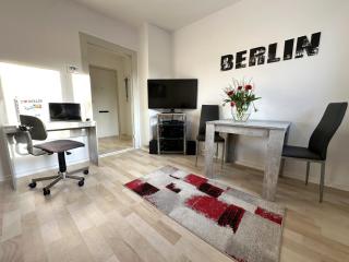 "IDEAL" - Berlin zu Zweit - citynah, verkehrsgünstig, WLAN, Supermarkt, flexibler Check-In - Berlino - 9