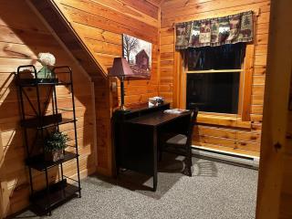 Secluded! Deep Creek Lake! Spa! WISP Ski! - Accident - 9