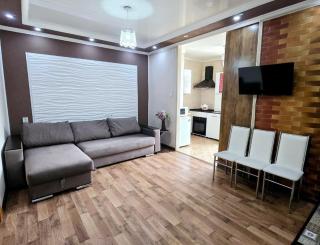 2х-ком Люкс Желтоксан 20 - 5й этаж Лифта нет извините - Shymkent - 8