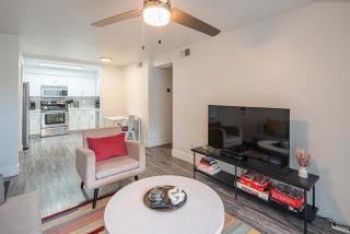 Desert Chic Apartment - Tempe - 6
