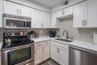 Desert Chic Apartment - Tempe - 3