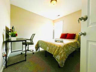 Debbies Cozy Homestay - Raleigh - 6