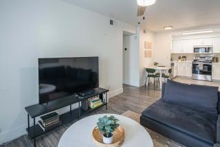 Relax in the Heart of Tempe - Tempe - 8