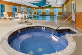 Holiday Inn Express & Suites Dallas East - Fair Park by IHG - Dallas - 2