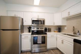 Modern Apartment near Zoo & Sloan Park - Tempe - 7