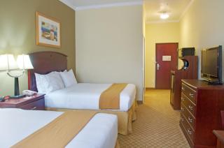 Holiday Inn Express Hotel & Suites Winnie by IHG - 6