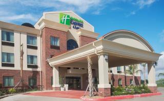 Holiday Inn Express Hotel & Suites Winnie by IHG - 3