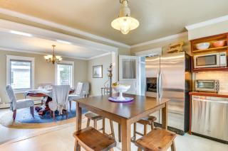 3 Blocks to Lake Ontario Getaway in Cape Vincent! - Cape Vincent - 6