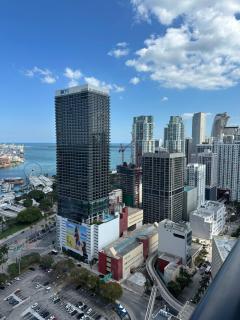 Magic Miami Penthouse Balcony Ocean View, Pool Resort, Spa, Heart of Miami - 0