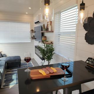 Wine Country Getaway with Rooftop Deck & Pool - 2