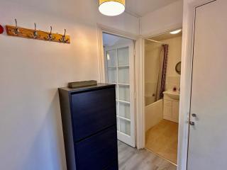 Cosy One Bedroom Apartment - London Docklands - Londra - 8