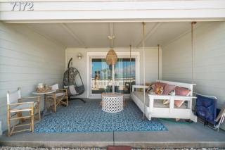 Pet Friendly Beach House - Turtle Tracks by Panhandle Getaways - Port Saint Joe - 3