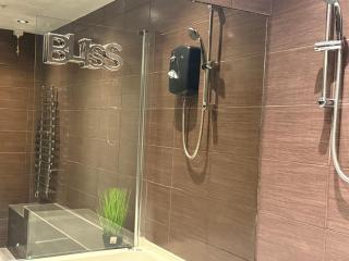 Amazing 10 bed apartments on Mathew Street - 2