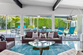 Aqua House by ACME House Company - Palm Springs - 2
