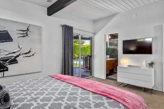 Aqua House by ACME House Company - Palm Springs - 1