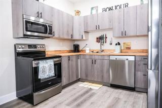 Coastal Retreat - Sandusky - 2