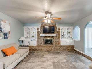 OKC NW 91st Private Home Quiet Neighborhood Pet-Friendly - Oklahoma City - 0