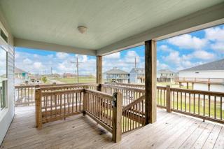1 King, 4 Queens, Beachside - Bolivar Peninsula - 7