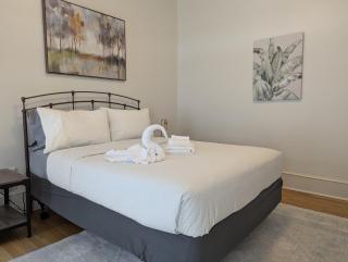 New! 2br1ba Convenient To 9th St, Ncssm - Durham - 9