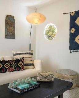 Sunny Getaway and 10 Min to SB - Summerland - 4