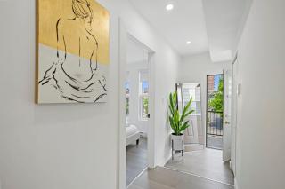 Luxurious 4BR with Sunny Deck Balcony - Montréal - 4