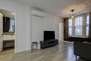 Elegant Living 3 Bedroom in Plateau MTL - Montréal - 3