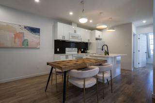 Charming 3BR in the Plateau MTL - Montréal - 9