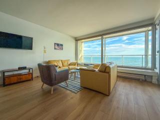 Grand appartement lumineux avec vue imprenable sur la baie des Sables d'Olonne - 6 personnes - 1