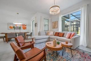 2416 Luxury & Magic: Pool Home at Storey Lake! - Kissimmee - 9