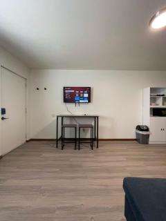 Unit 10 - Stand Rock Studios - Wisconsin Dells - 9