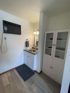 Unit 4 - Stand Rock Studios - Wisconsin Dells - 6