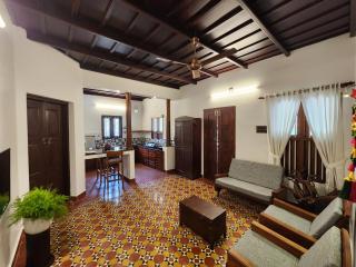 Pete's Inn - Nedumbassery - 2