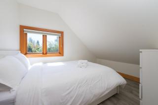 Cozy Heritage Home Near Main St - 3